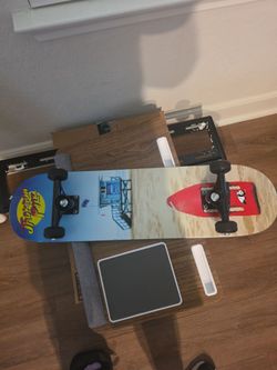 Enjoy Jackson Pilz skateboard