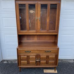 Haywood Wakefield Cliff House Collection Hutch