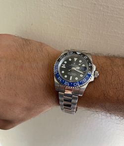 Batman sub watch