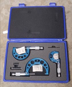Outside Micrometer Set with Case
