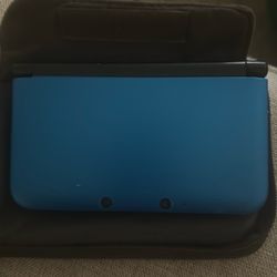 Nintendo 3DS XL Blue