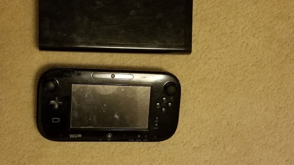 Nintendo wii u with 13 games