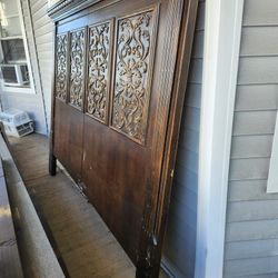 King Size Hedbord Only  Needs TLC 