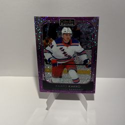 Kaapo Kakko 2021-2022 O-Pee-Chee Platinum Violet Pixels 159/299 92