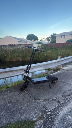 AOVOPRO G63 electric scooter - dual motor OBO