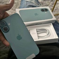 iPhone 16 Plus 