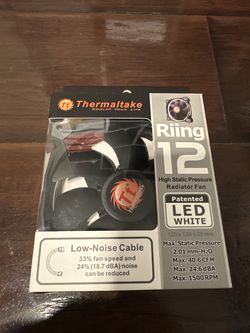 Thermaltake Riing 12 LED White 120mm PC Case / Radiator Fan