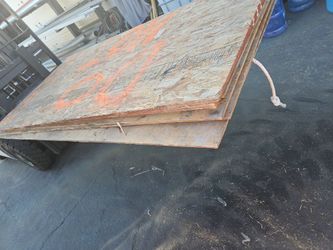FREE 6 pieces of plywood