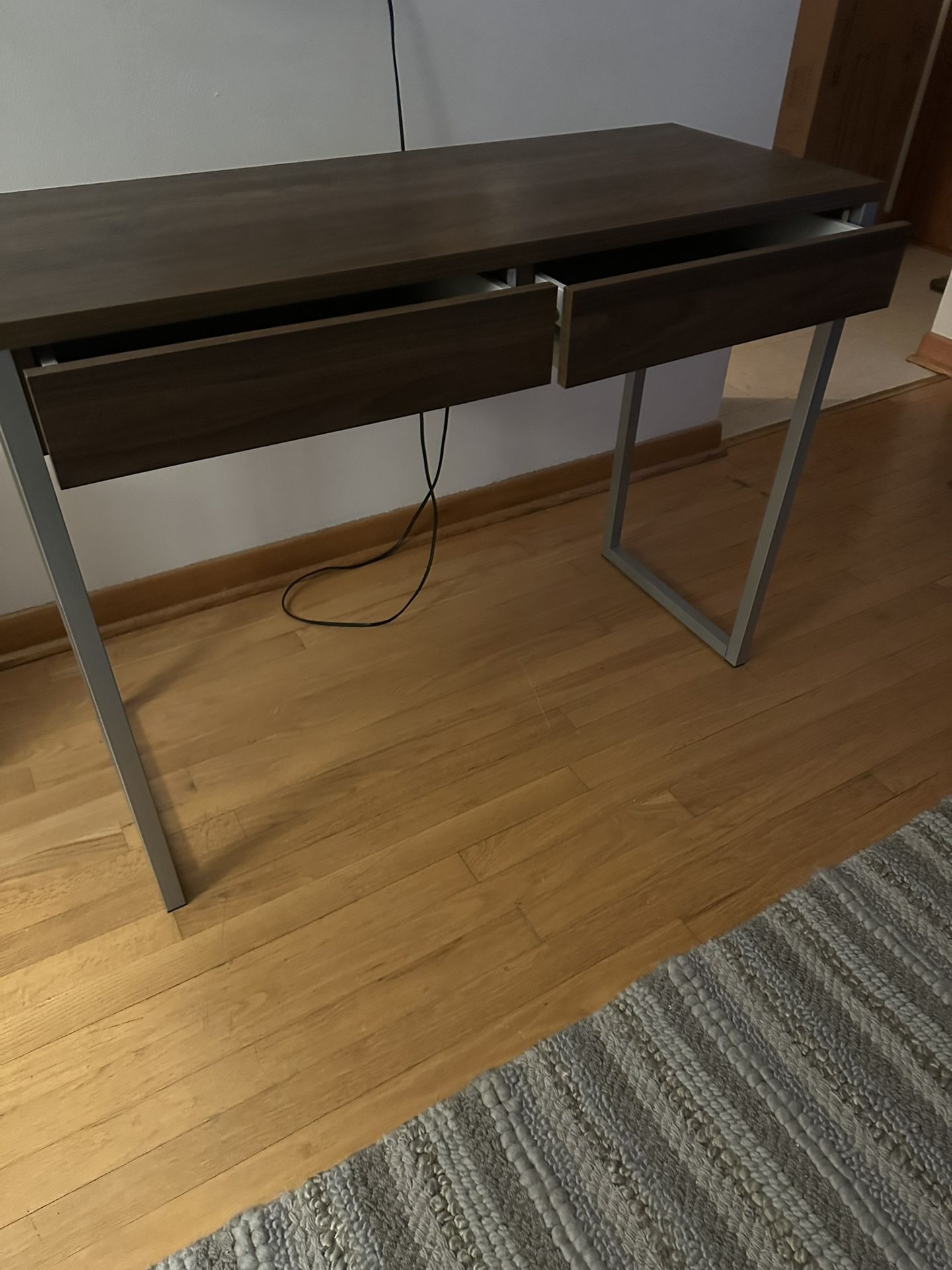 Desk L40 W 16 H 30 Inches New