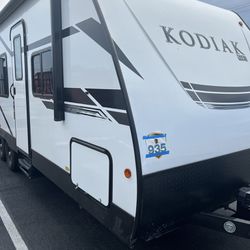 2021 Dutchmen Kodiak SE 