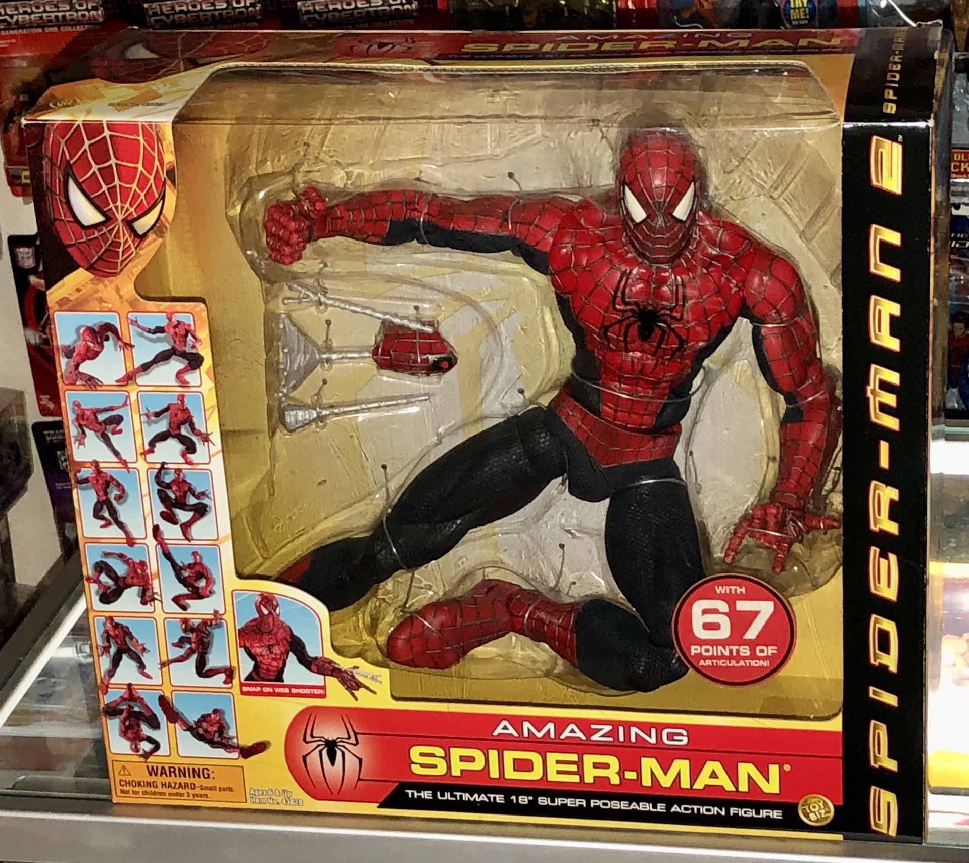 Marvel Spider-Man 2 (Tobey Maguire) The Ultimate Amazing 18” Super Poseable Action Figure, with 67 Points Of Articulation & Web Shooters