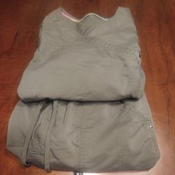 Sage Scrub Set Top Size Large Bottoms Medium 