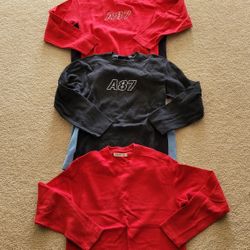 Men's Size Medium Sweatshirts - 4 For $25