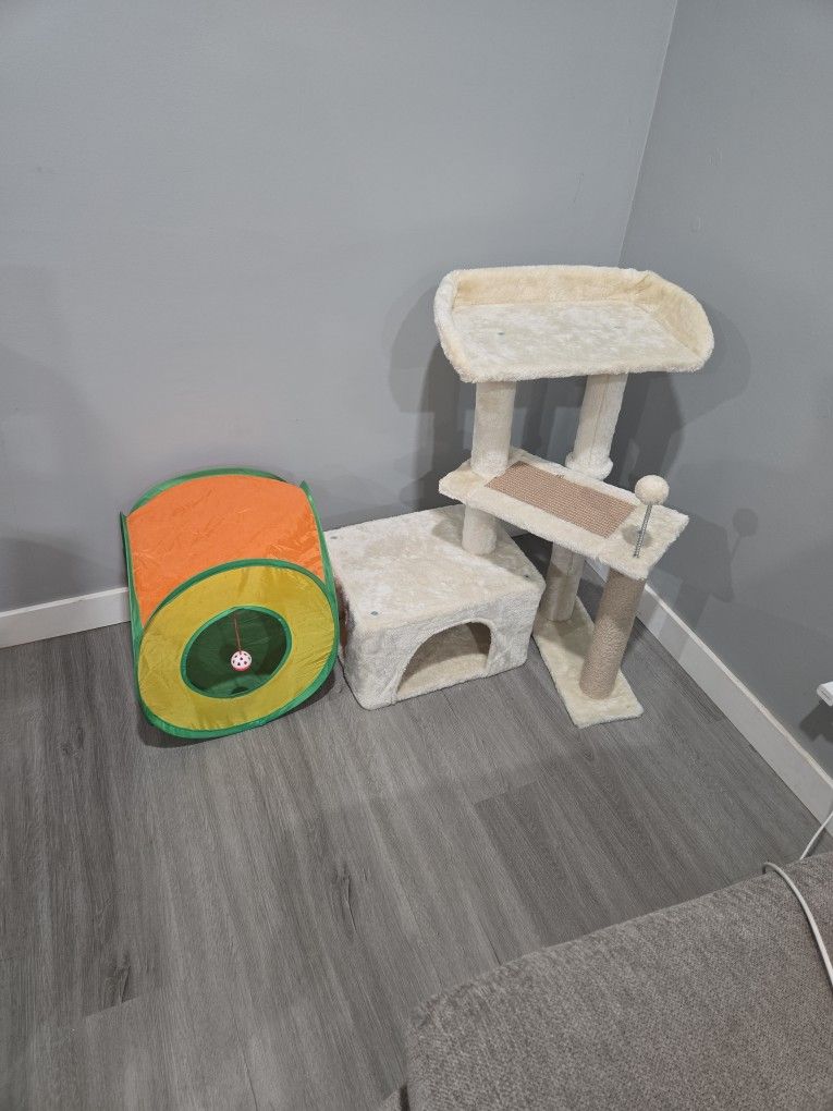 Cat Tree And Condo Plus Toy House