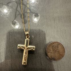 Solid 10k Yellow Gold Cross with Paper Clip Link Chain Beautiful