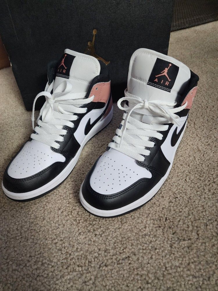 AIR JORDAN 1 MID 