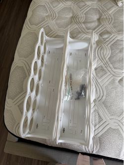 2 vinyl roll holders