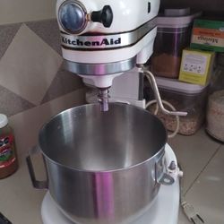 Kitchen Aid Mixer