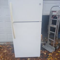 Kenmore Refrigerator
