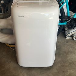 Toshiba 10,000 Btw Mini Air conditioning Unit. 
