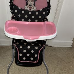 Minnie Mouse High Chair