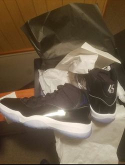 Space jam 11s