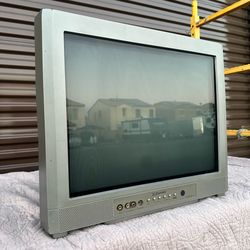 20" Emerson CRT TV