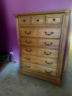 Queen Bedroom Set