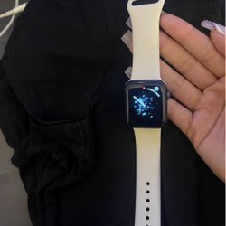 Apple Watch SE
