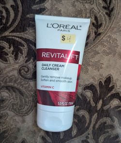 L'Oreal Revitalift facial cleanser