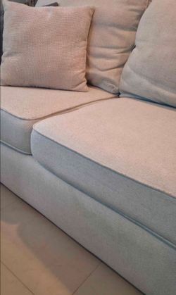 Couch - right chaise Sectional
