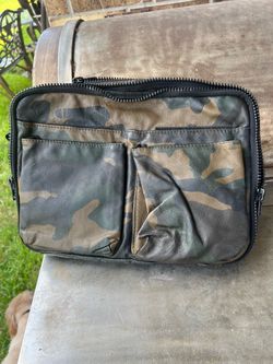Wilson’s Leather laptop case