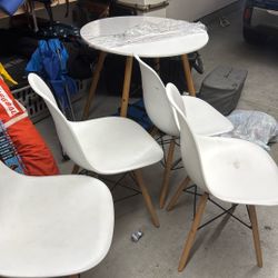 Dining Table And Chairs 