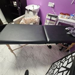 Bed tattoo, wax, tabs