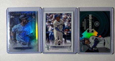 LOT OF 3 JULIO RODRIGUEZ ROOKIE BASEBALL CARDS TOPPS