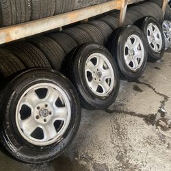 16” Honda Crv Rims And Tires 