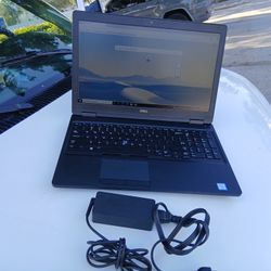 LENOVO LAPTOP WINDOWS PRO EVERYTHING  WORKS  WELL 