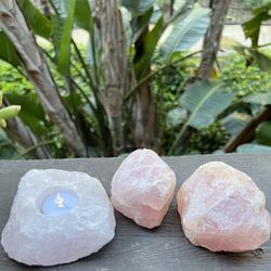 Natural Rose Quartz Crystal Set – Healing Energy Candle Holder & Stones