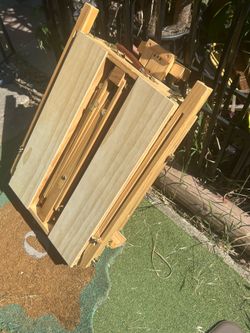 Artist Easel Wooden 'like New'