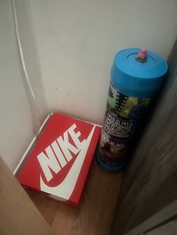 Nike box + whipped cream tank