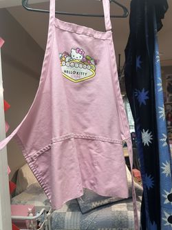 HELLO KITTY CAFE APRON