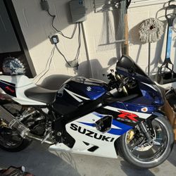 04 Suzuki 750 GSXR