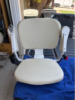 Rave2 Staircase lift chair