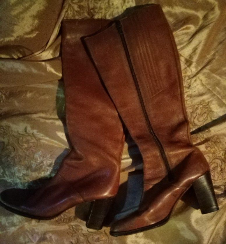 Vintage Bandolino Boots