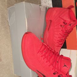 Jordan 12s ( gym reds)