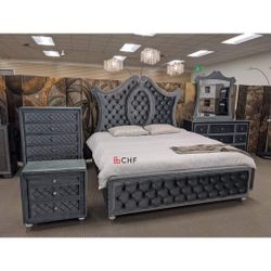 4 Pc Queen Or King Size Bedroom Set (Included :  Bed Frame , Dresser ,Mirror ,Night stand )