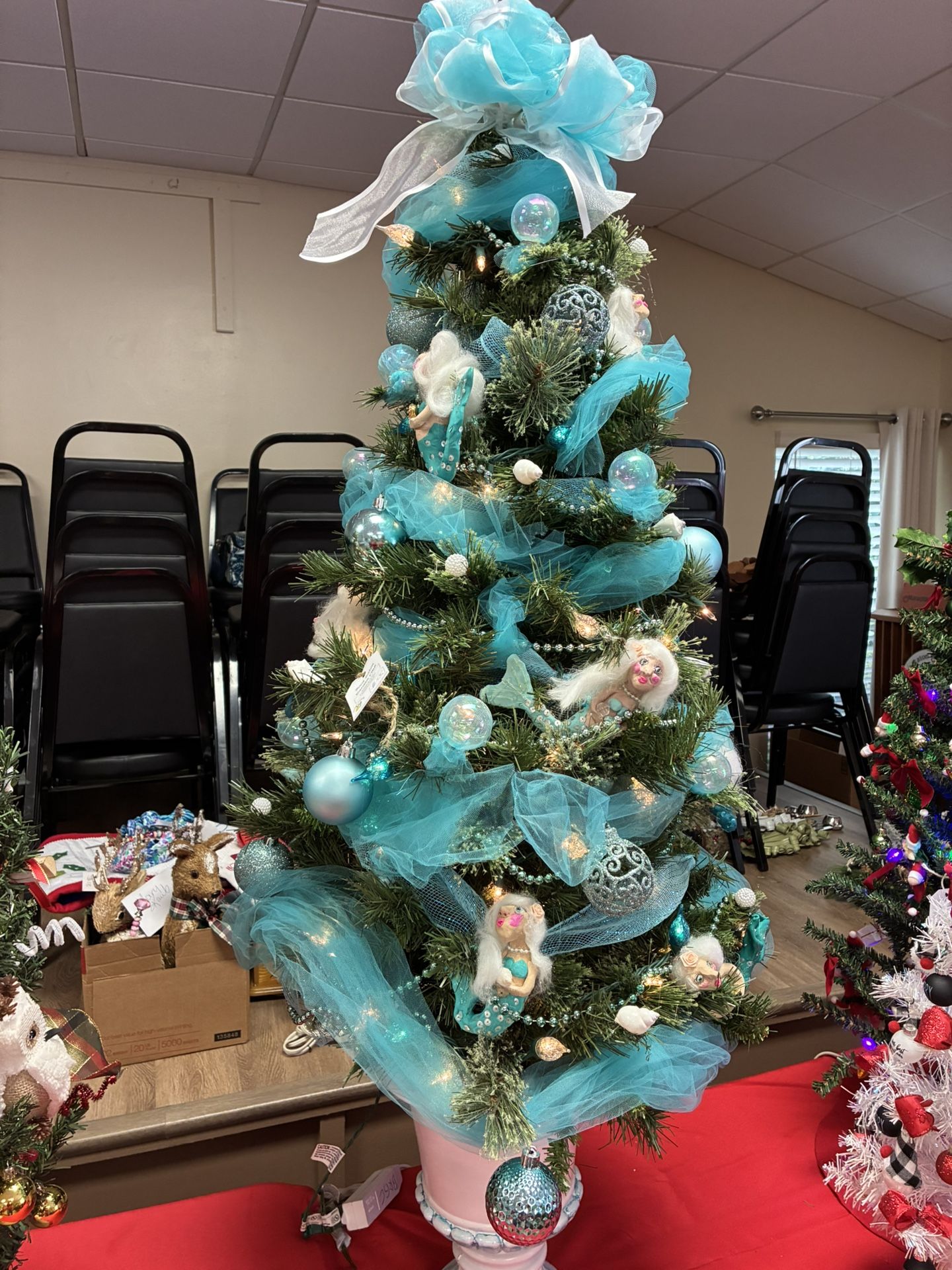 Christmas Tree - Pre-lit Mermaid Theme