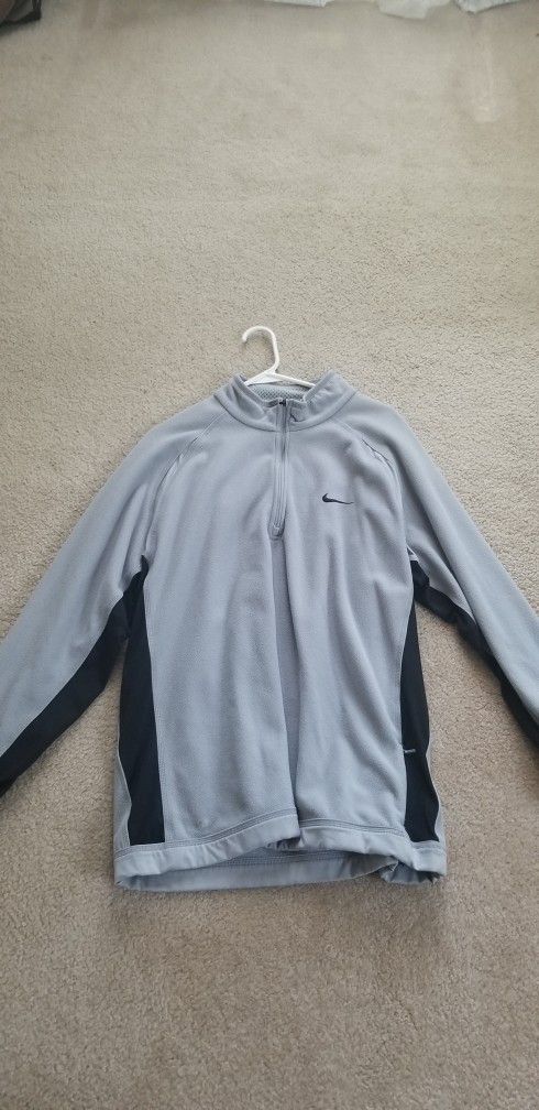 Nike Pullover Shirt