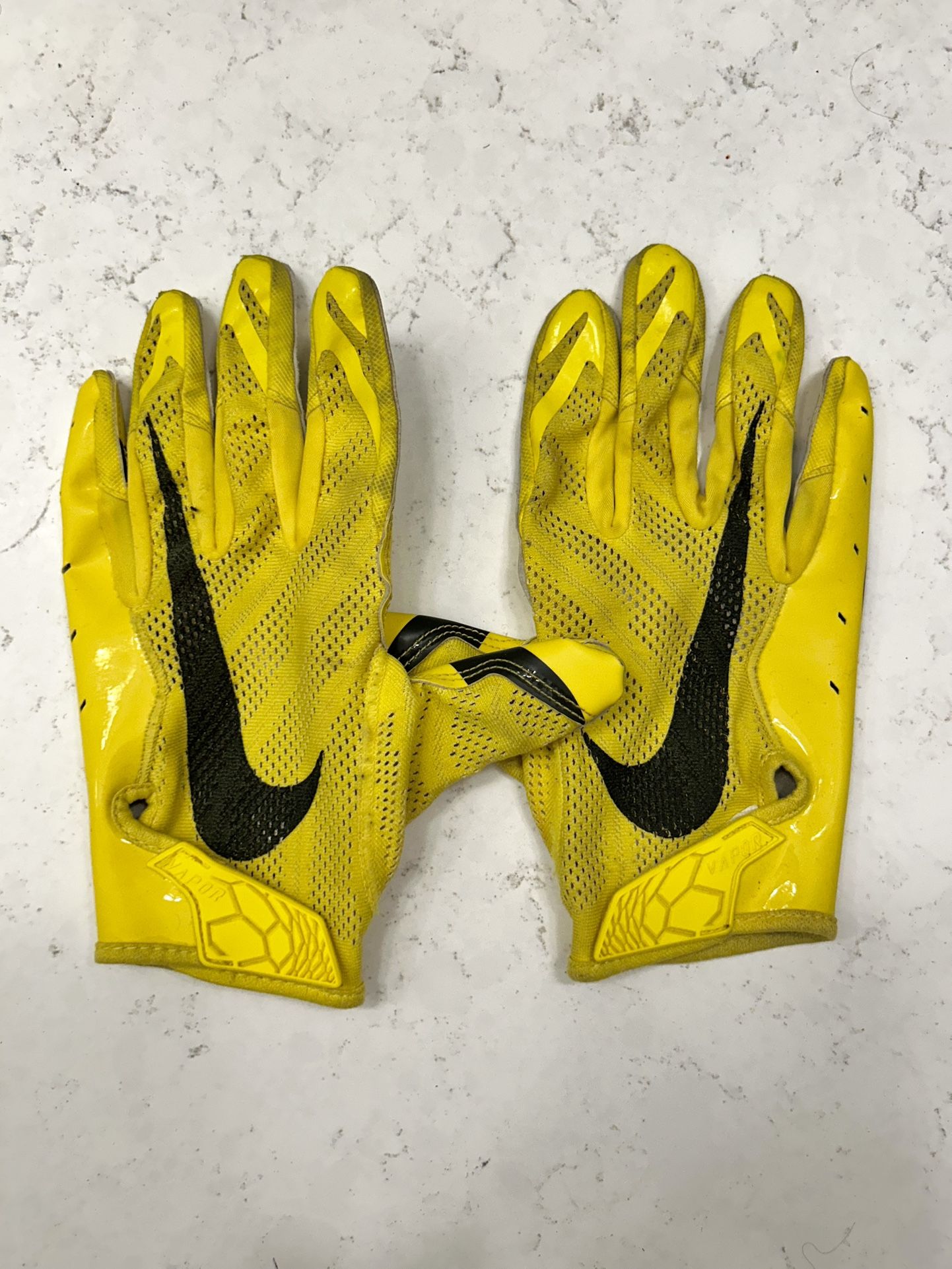 Nike Oregon Ducks Team Issued PE Football Gloves game worn game