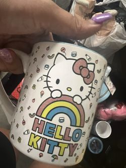 Hello Kitty Mugs